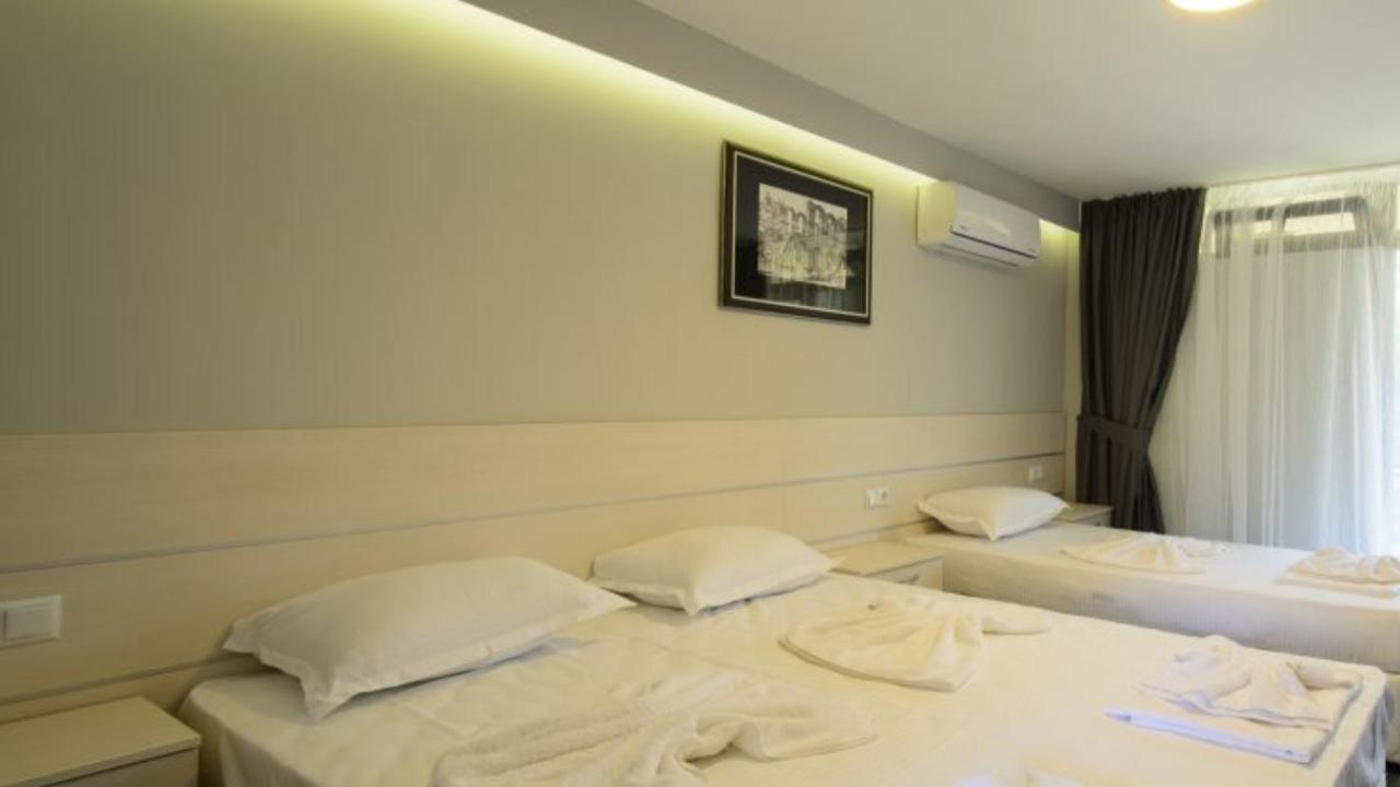 Holiday Village Lozenets Bagian luar foto