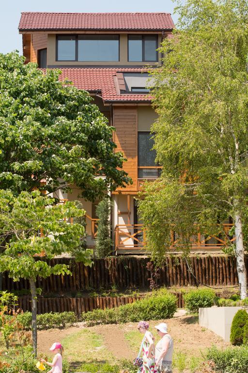 Holiday Village Lozenets Bagian luar foto