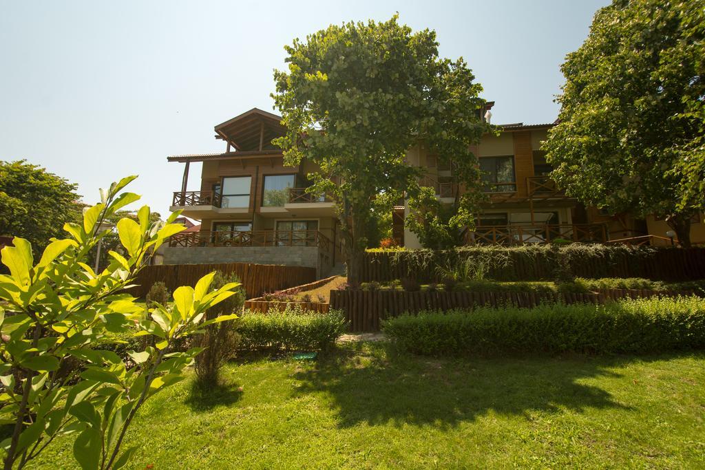 Holiday Village Lozenets Bagian luar foto